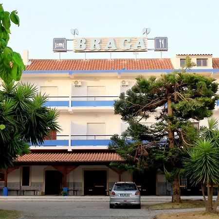 Residencial Braga בית הארחה 3*